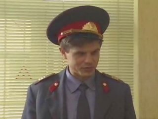 Krievi policija virsnieki jāšanās