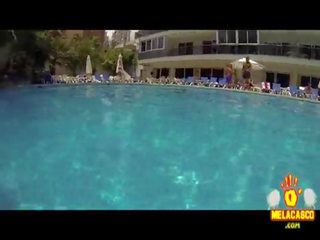 Locuras sexuales nl una piscina pública primera parte