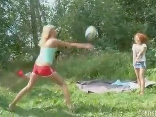Volleyball vixens magbigay labas pangtatluhang pagtatalik pagsubo ng titi