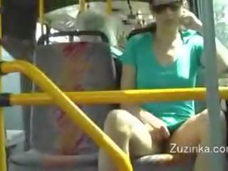 Zuzinka touches сама на a автобус