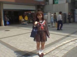 Mikan 놀라운 아시아의 젊은 여자 즐긴다 공공의 섬광