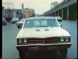 Dynamite znany jako suendenpool 1972, darmowe zestawienie brudne klips film