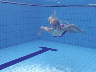 Elena proklova podwodne mermaid w różowy sukienka: hd brudne wideo f2