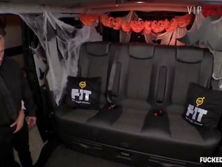Vipsexvault- suuri terrific povekas milf perseestä päällä halloween sisään a tšekki taksi x rated elokuva videot