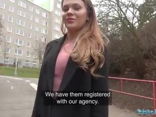 Publisks aģents krievi shaven vāvere fucked par sīknauda: x nominālā filma 89