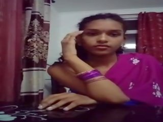 Owadan young gyz in saree doing sefles mp4, mugt kirli video 5f